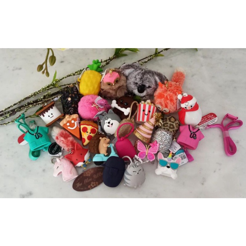 ART Y6R3 NEW  BATH  BODY WORKS POCKETBAC HOLDER  LANYARD