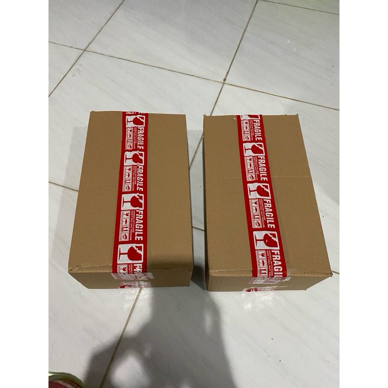 

Buket Wajib CO kardus Besar