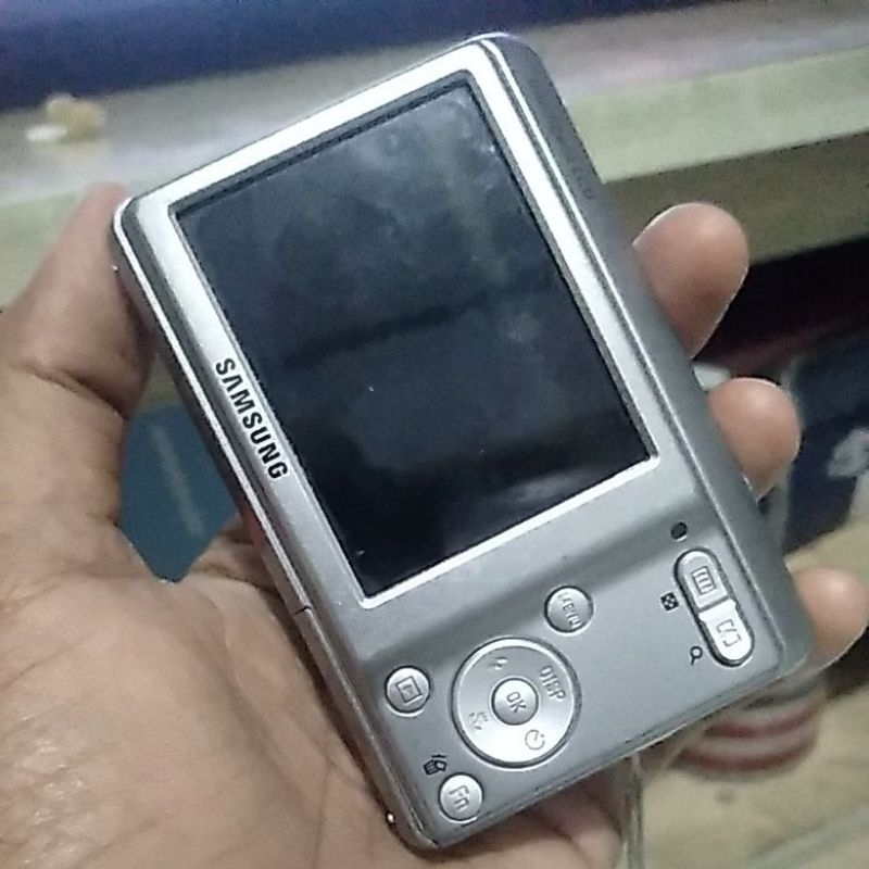KAMERA DIGITAL SAMSUNG SECOND