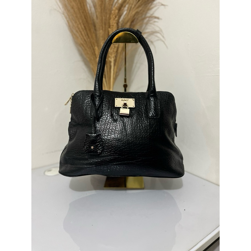 DK.01 - DKNY Alma/ Shoulder Bag Second