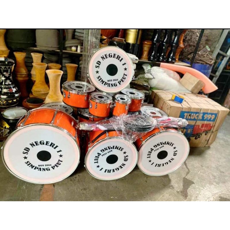 Fullset Marching Band SD 33 Personil