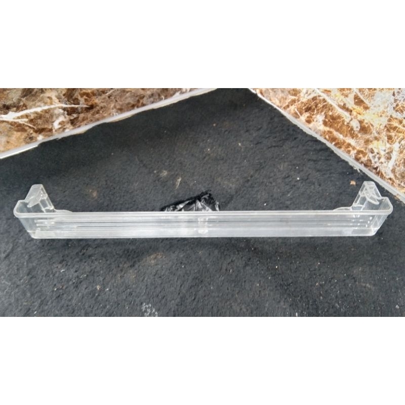 Rak kulkas Sharp sj18 1 pintu rak botol bagian bawah kulkas Sharp 1 pintu