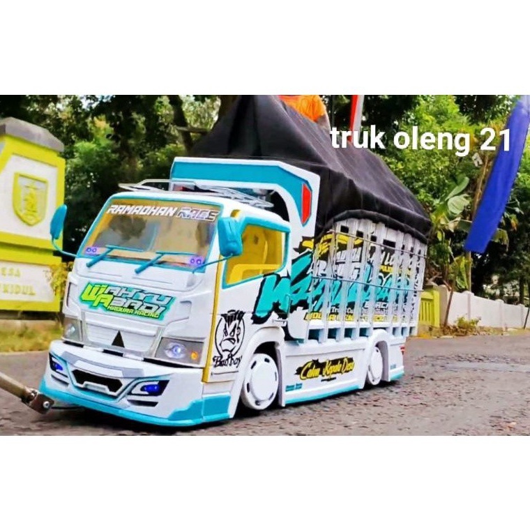 KODE W22Y miniatur truk oleng kayu wahyu abadi 2 mainan anak