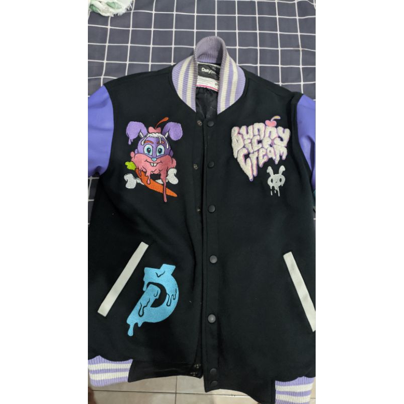 varsity dailybased