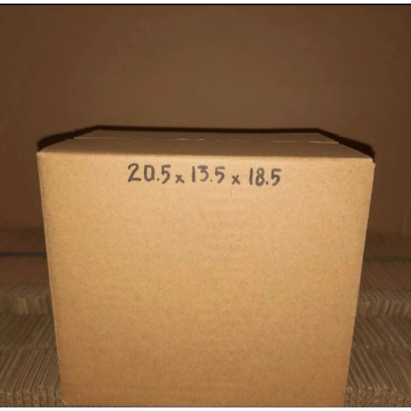 

kardus packing ukuran PxLxT 20,5x13,5x18,5cm