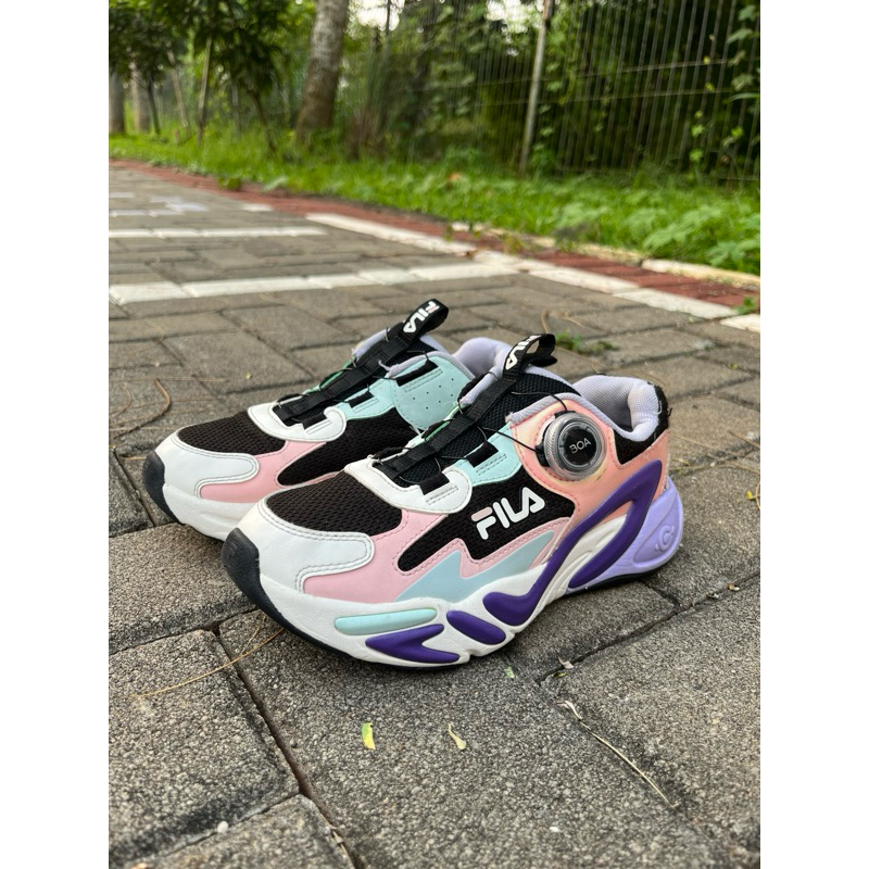 Fila BOA sepatu anak ukuran 35/ sepatu second branded anak