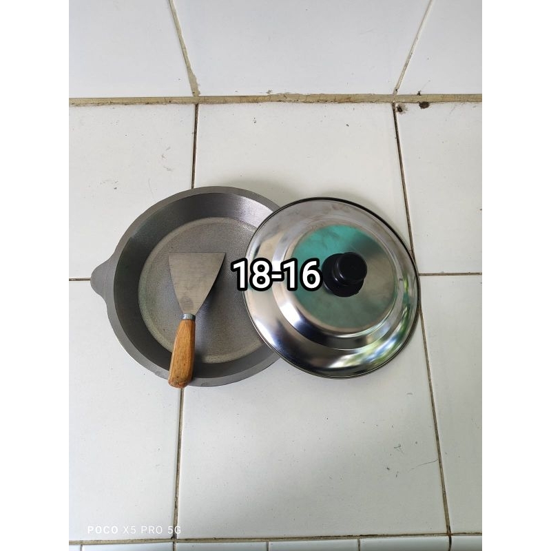 LOYANG MARTABAK MANIS BAHAN BAJA UK 18-16