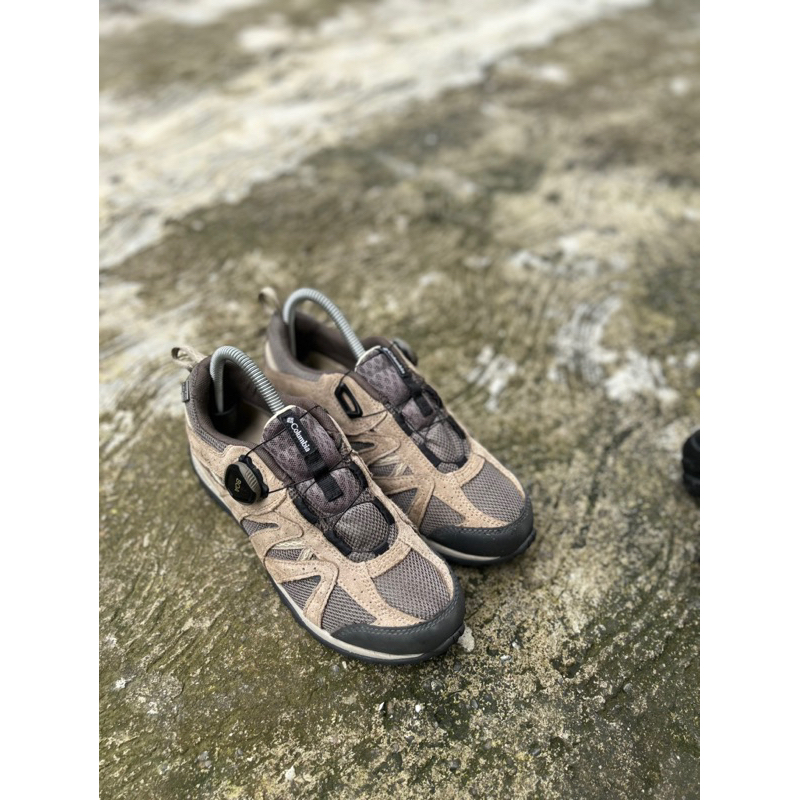 Sepatu gunung second original columbia