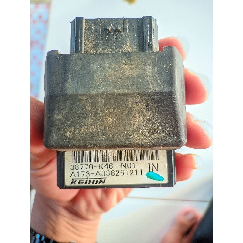 ECU/CDI MOTOR HONDA BEAT FI K46/ ORIGINAL CABUTAN