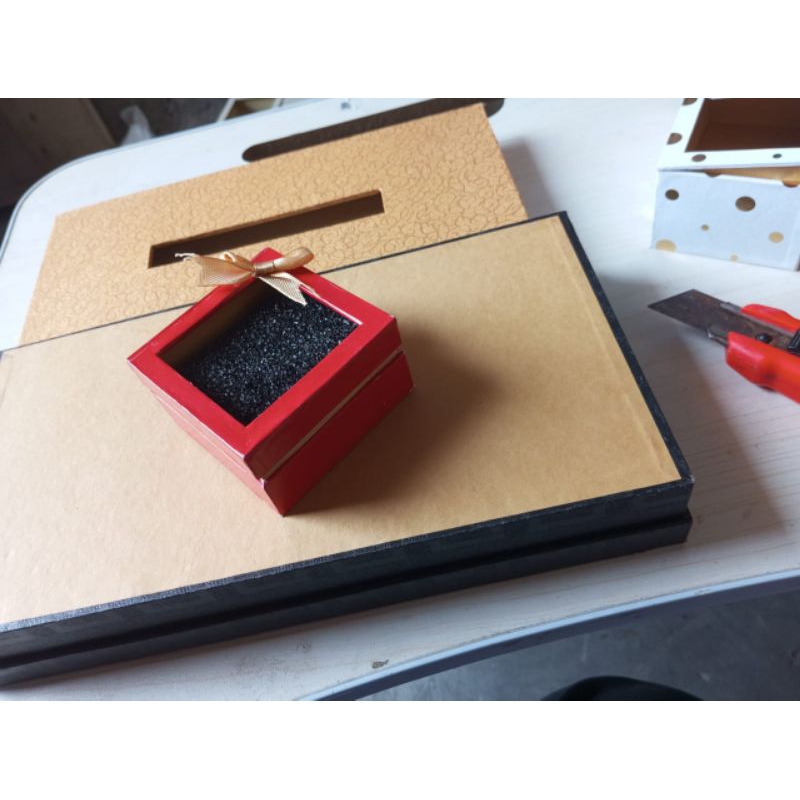 

kotak perhiasan kotak cincin kotak kado giftbox 6.5x6.5x3.5