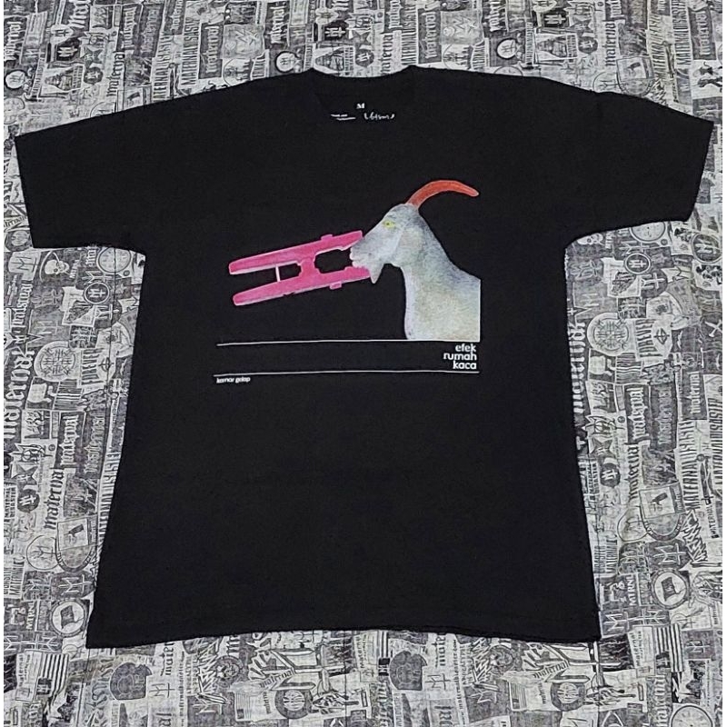 kaos efek rumah kaca band