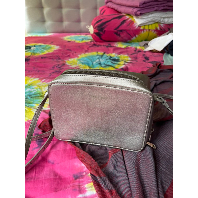 Preloved Tas Hush Puppies | Preloved Tas Branded