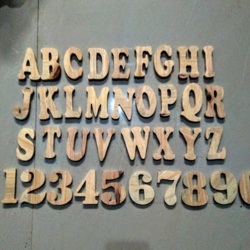 HURUF KAYU A-Z DAN 1-10 5CM
