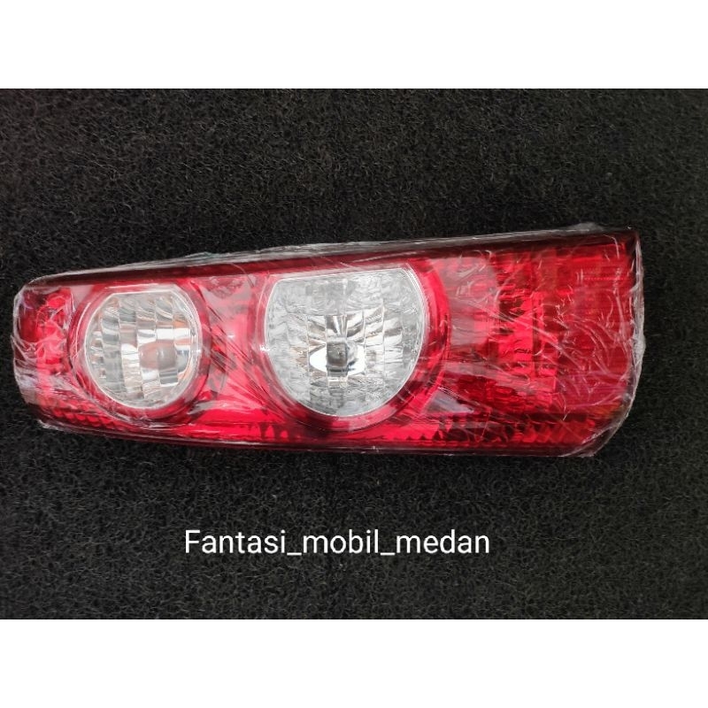 lampu stop avanza vvti 2008-2011