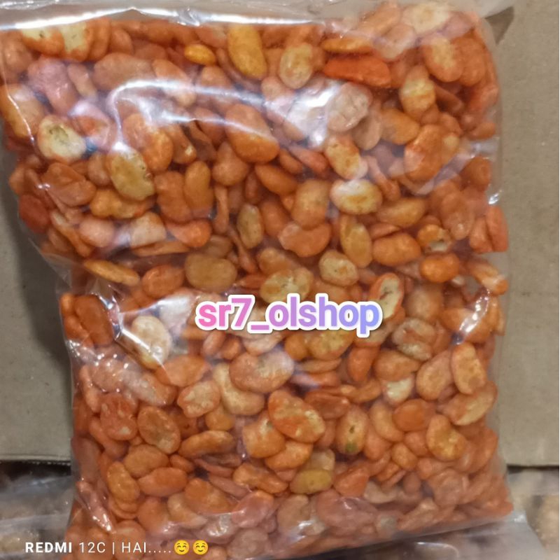 

Kacang Bogor Balado/Bungkus 500gr