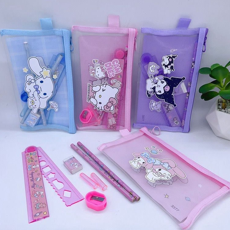 

ART C53J Set Alas Tulis Sekolah Motif Sanrio Dilengkapi Pouch Set Stationery Sekolah Karakter Sanrio
