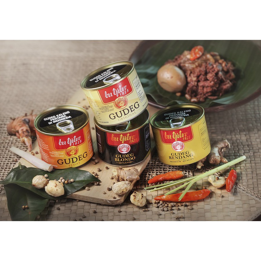 

Cekout sekarang Gudeg Kaleng Bu Tjitro 1925