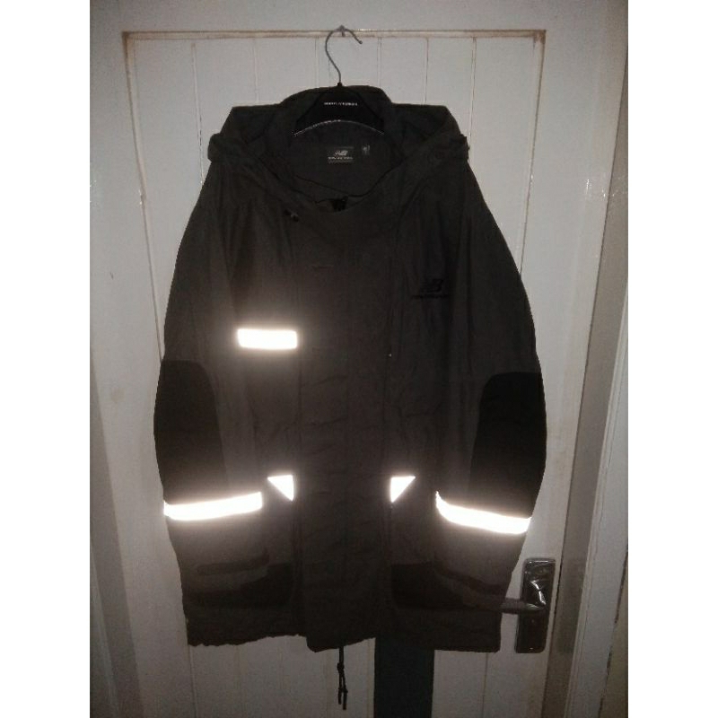 NEGO Jaket NB New Balance Reflective Waterproof Original