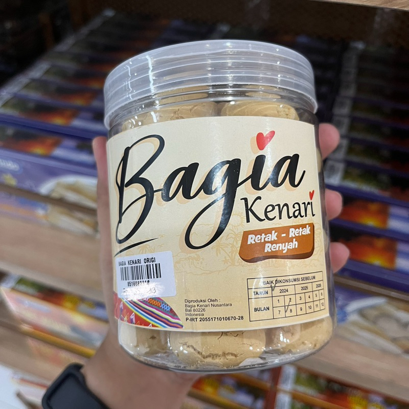 

BAGIA KENARI KHAS BALI