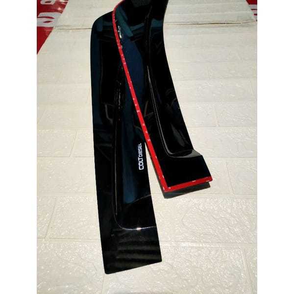 TALANG AIR PINTU MOBIL COLTDIESEL/UMPLUNG MODEL KUPU