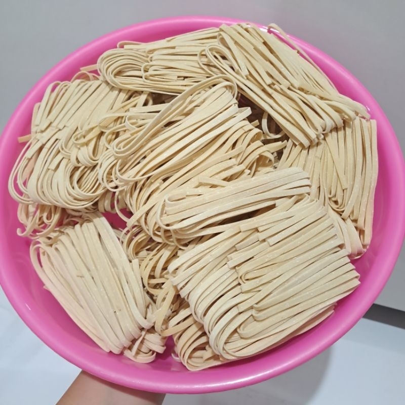 

MIE KERING ORGANIK ADA 3 VARIAN