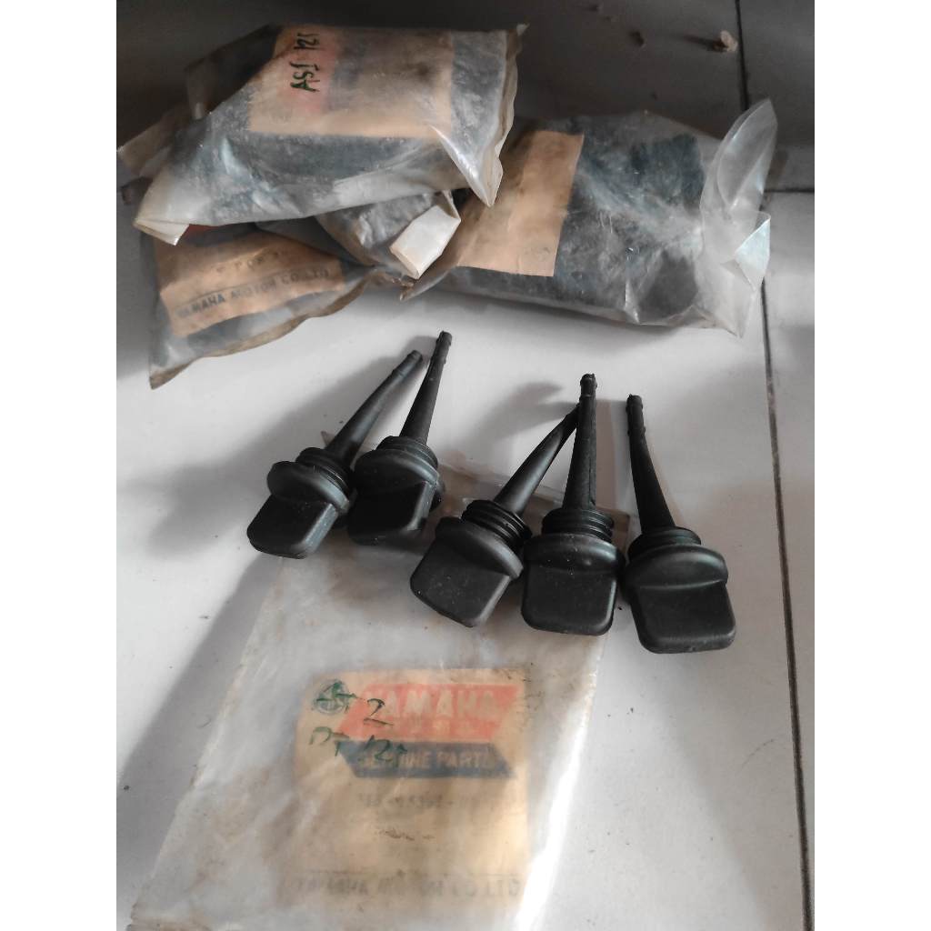 tutup oli mesin dt 100 dt 125 ori