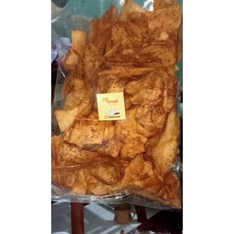 

KERIPIK SINGKONG PEDAS DAN GURIH 1KG