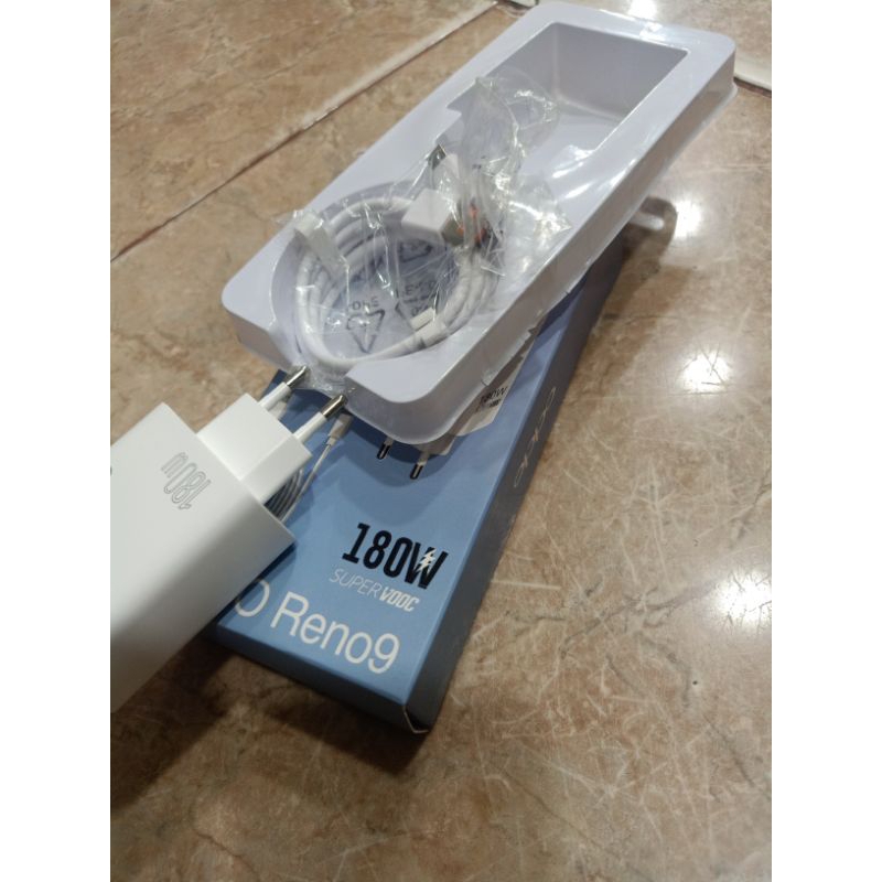 CHARGER OPP VOOC PENGISIAN LEBIH CEPAT