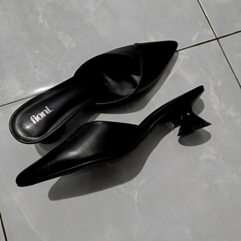 Sepatu H&M Fioni Mollyca