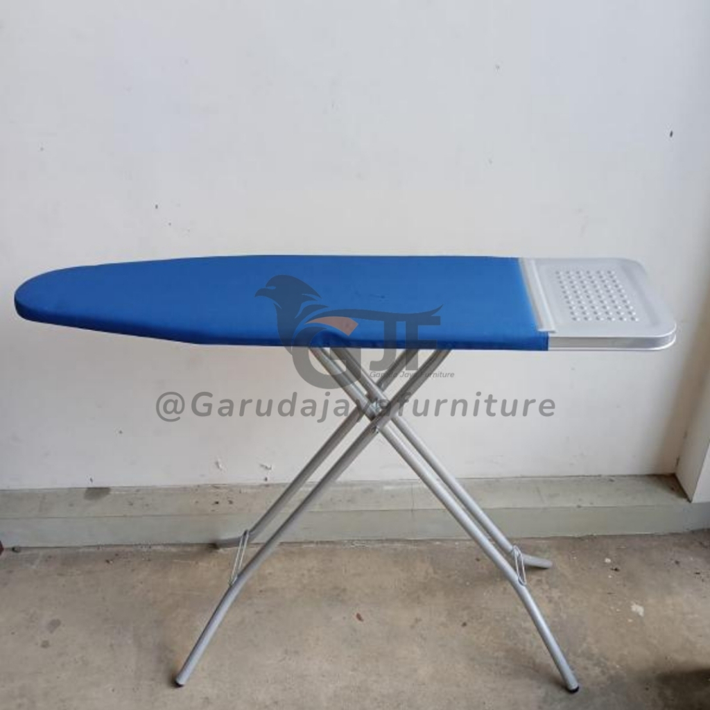 MEJA SETRIKA/TEMPAT SETRIKA/MEJA SETRIKA BERDIRI/MEJA SETRIKA LIPAT/MEJA SETRIKA BIGSTAR