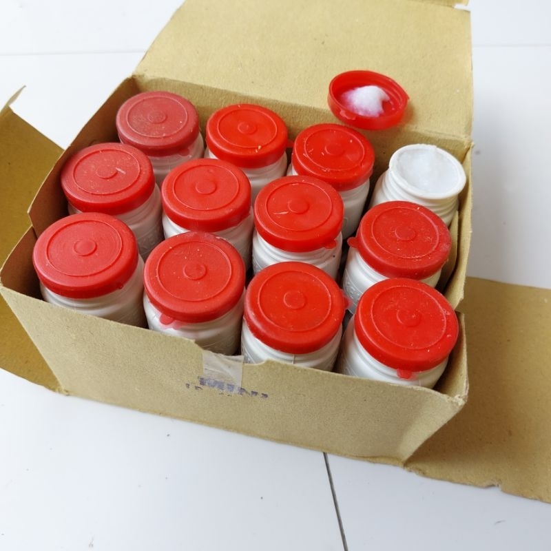 

Lem KEKOMI Murah 1 Box Isi 24 Buah