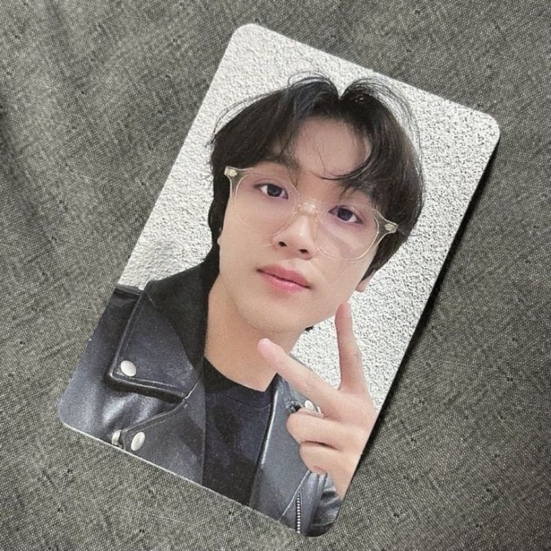 haechan yzy candy r1