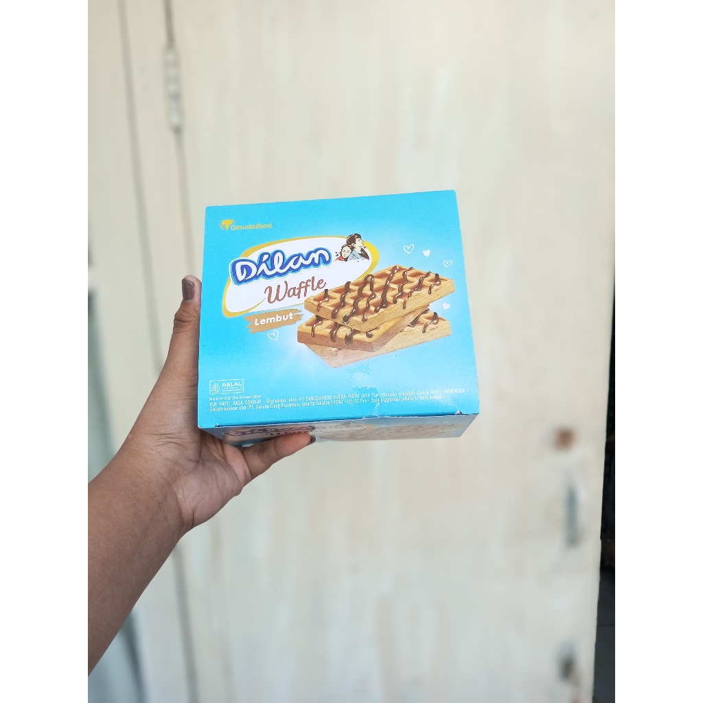 

SS - Dilan Waffle 1 Box isi 12pcs / Dilan Crunchy Waffle / Dilan Waffle Lembut Coklat