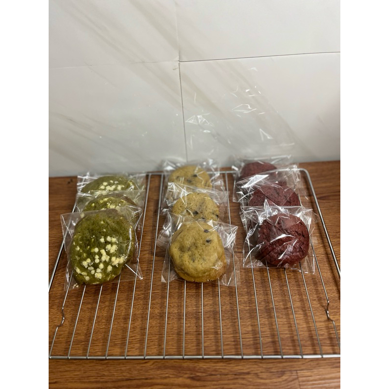 

Soft Cookies dengan berat 60 gram.