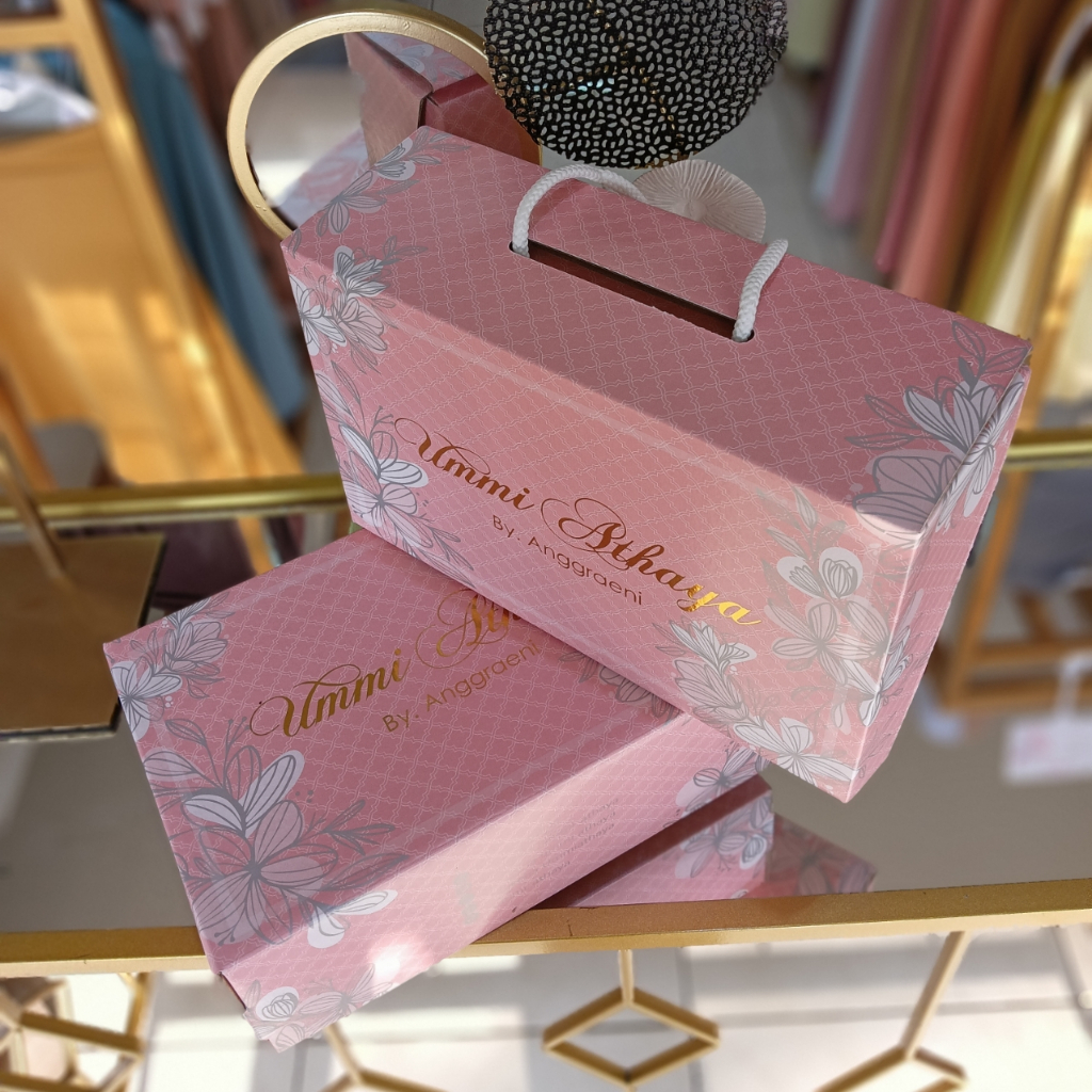 

Ummi Athaya - Box Gift Hampers Ummi Athaya