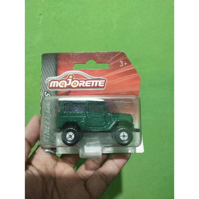 majorette 4x4 toyota land cruiser hijau green