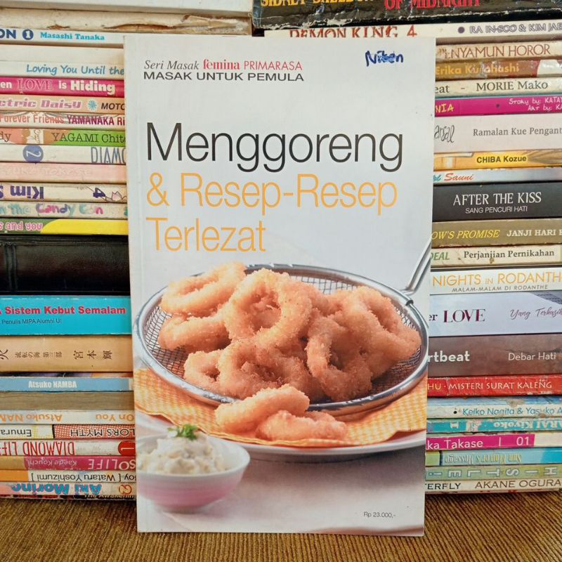 Buku seri masak Femina Menggoreng & resep-resep terlezat