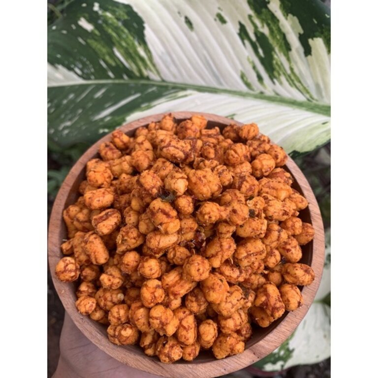

Pilus Cikur Pedas Daun Jeruk/ Snack Pilus Cikur Pedas 250 Gram