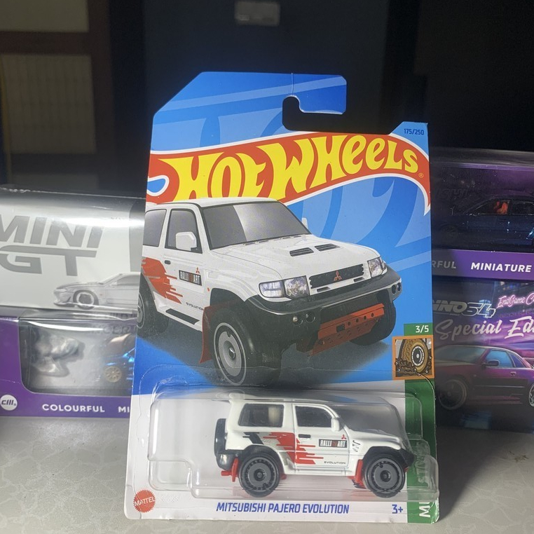 HOTWHEELS DIECAST MITSUBISHI PAJERO EVOLUTION