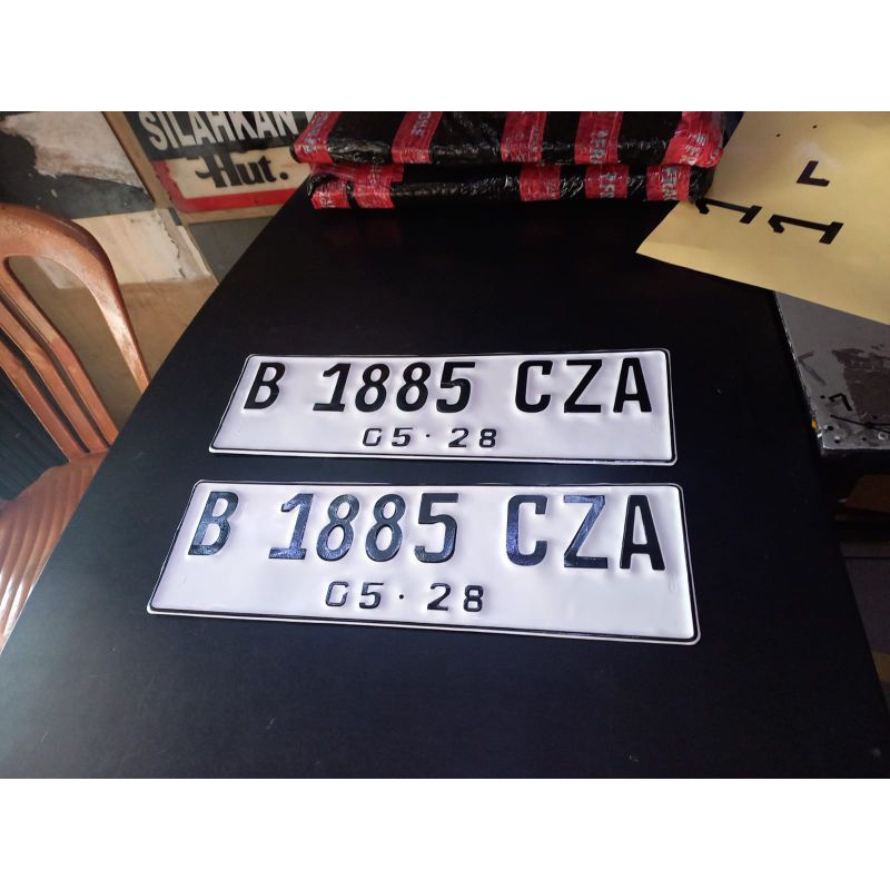 PLAT MOBIL CUSTOM