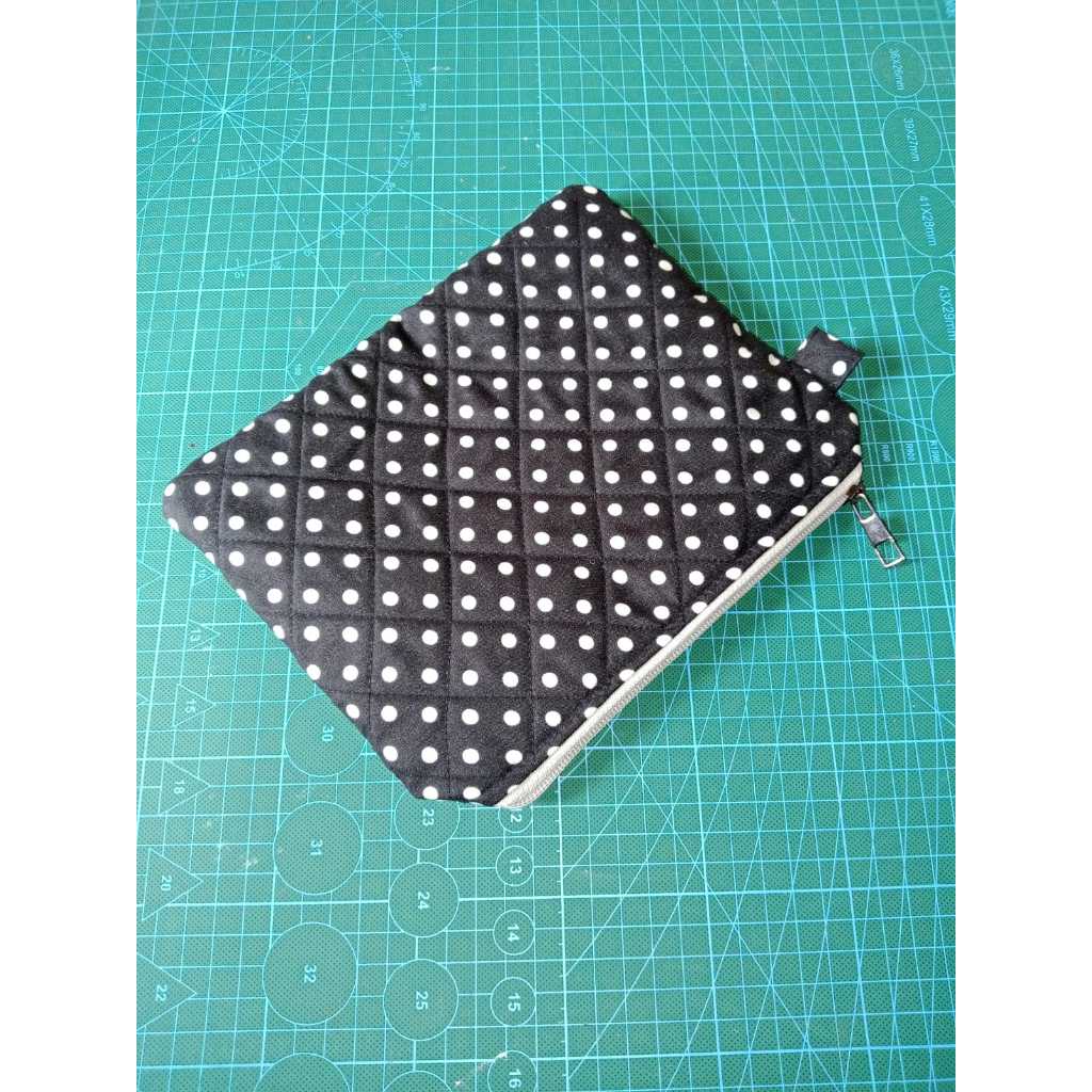 Pouch ||  Pouch Kosmetik/ make up   || Tas Make up || Tas ponsel || Dompet tangan  || Dompet kecil K