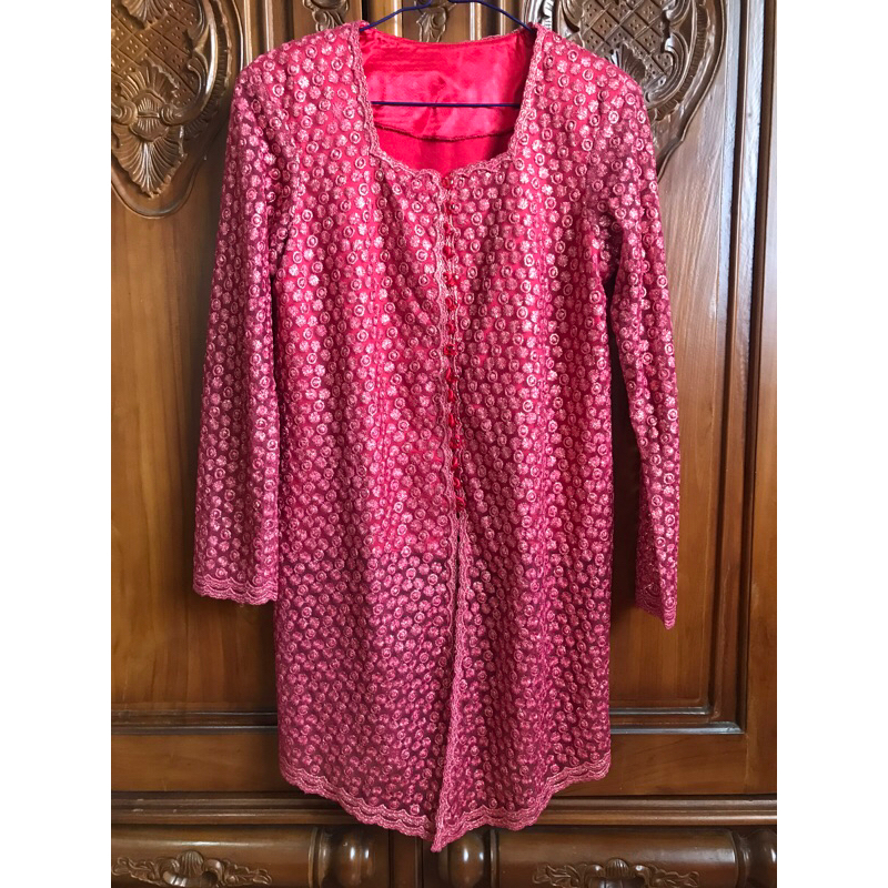 Kebaya Brokat (Preloved)