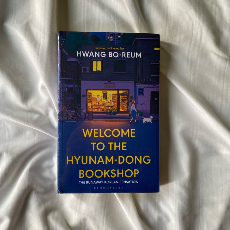 Welcome to the Hyundam-dong Bookshop - Hwang Bo-Reum