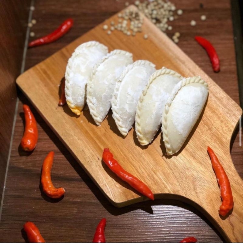 

Cireng isi ayam suir pedas | Zsnack