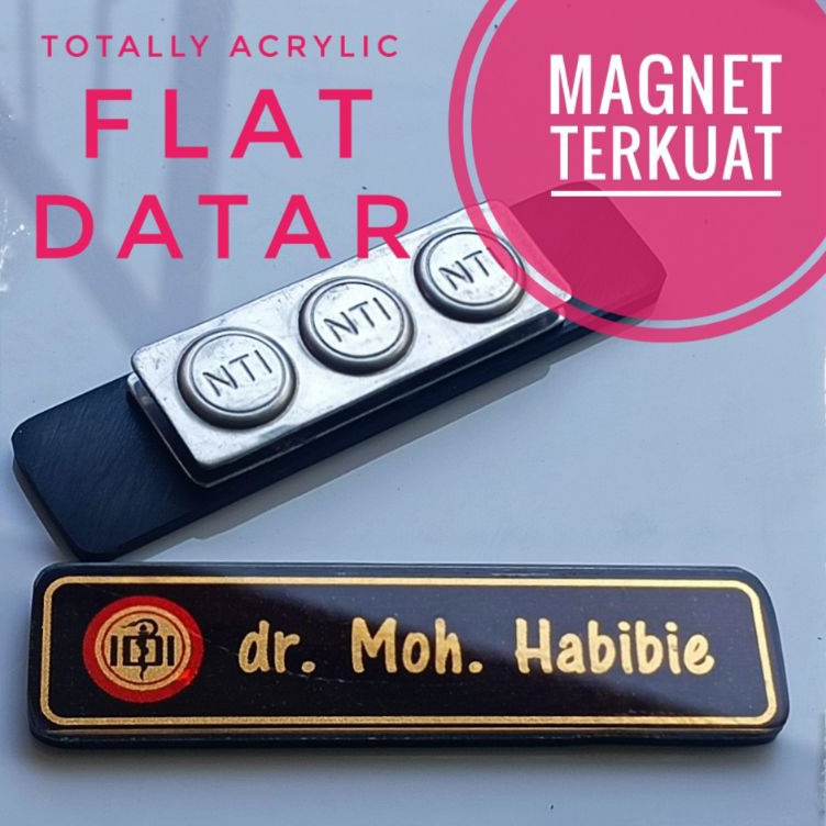 

KODE F75N Name Tag Papan Nama Dada Totally Double Acrylic Pengait Peniti dan Magnet