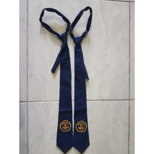 [GROSIR - ISI 20 BIJI] Dasi SMP/SMA Perekat Bordir Tutwuri Bahan Famatex