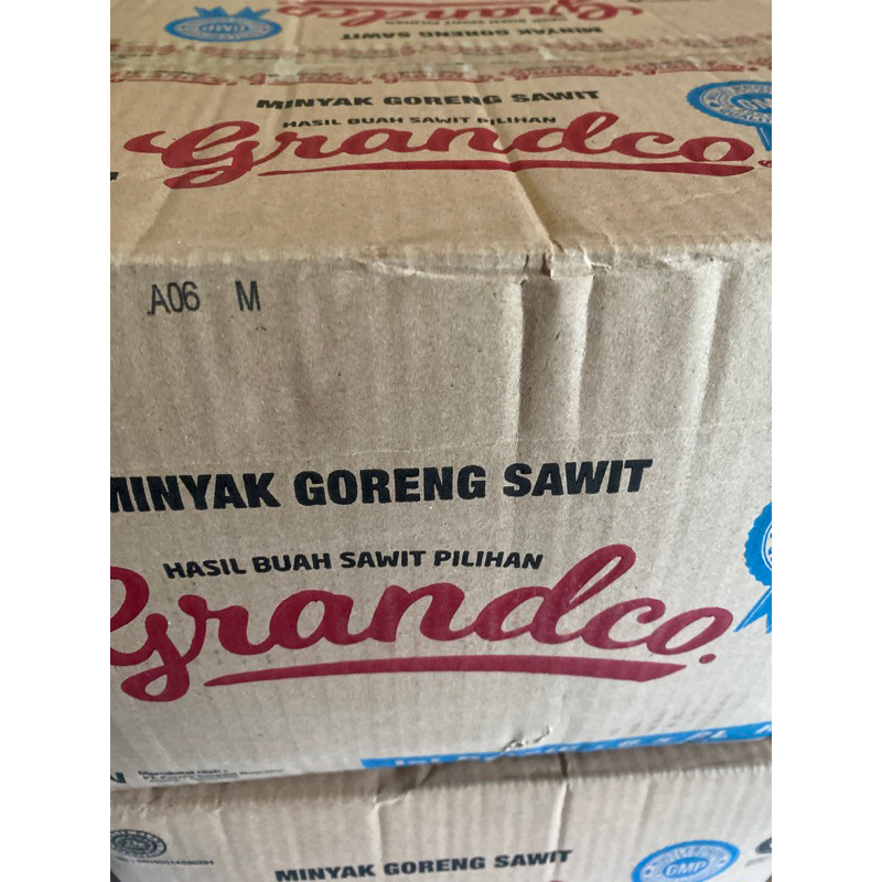 

Minyak Goreng Grandco 1 Dus isi 6 pouch x 2 liter