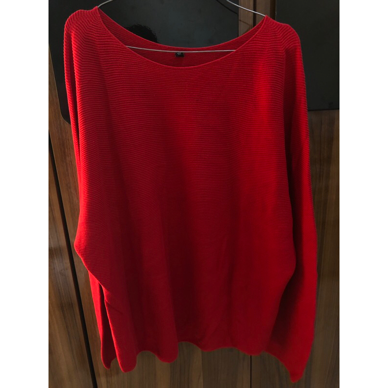 Uniqlo Maroon Oversize Crewneck