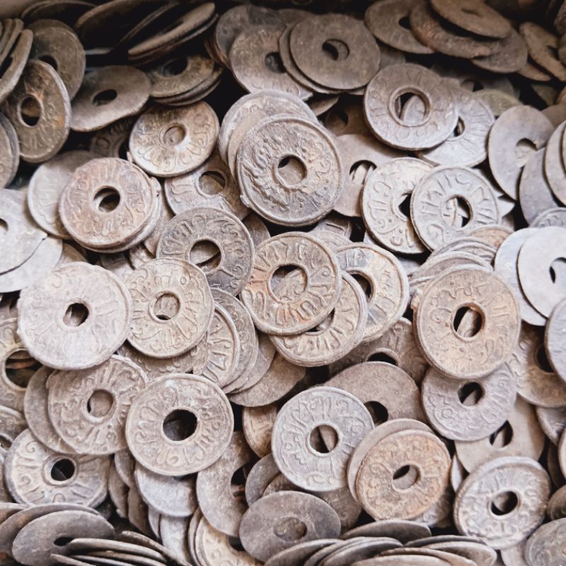 Koleksi Koin Kuno Pitis Palembang Bahan Timah Tipis - Detail Bagus