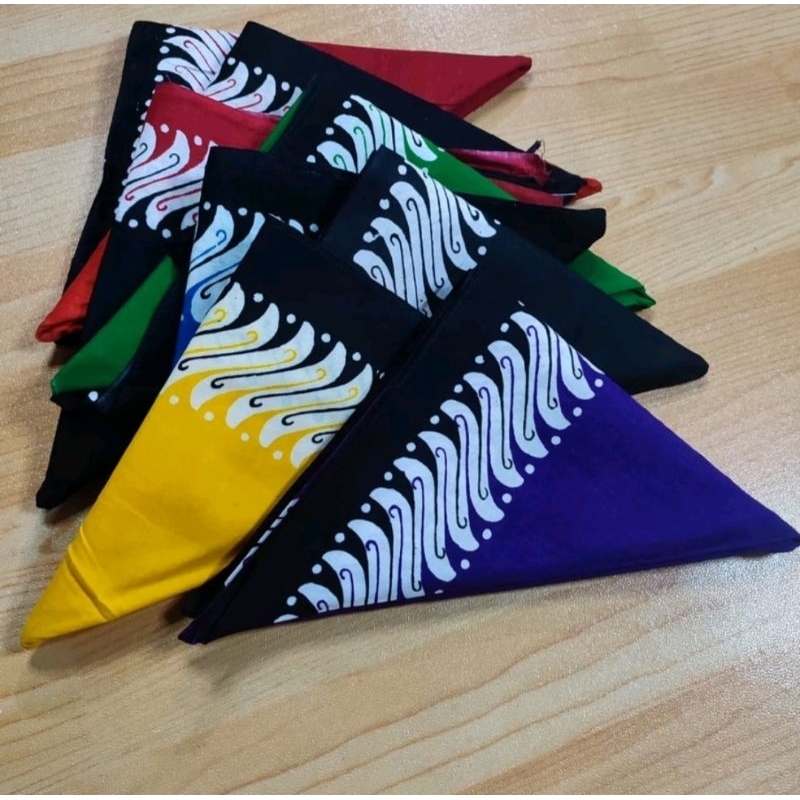 UDENG SEGITIGA BANYUWANGI / IKAT KEPALA SEGITIGA / UDENG JAWA / IKAT JARANAN